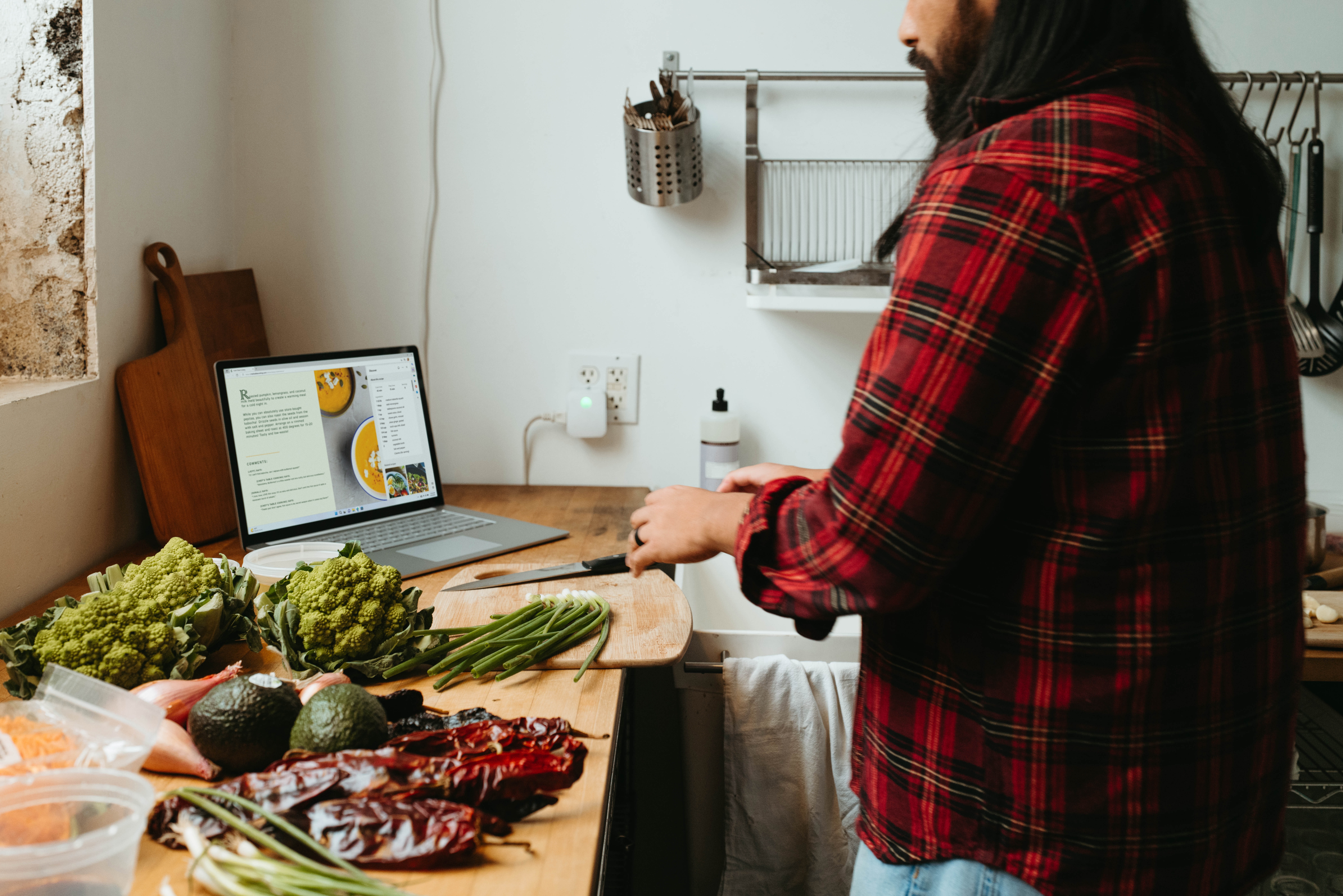 Name:  microsoft-edge-4cA0t0_7LOc-unsplash.jpg
Views: 34136
Size:  3.81 MB